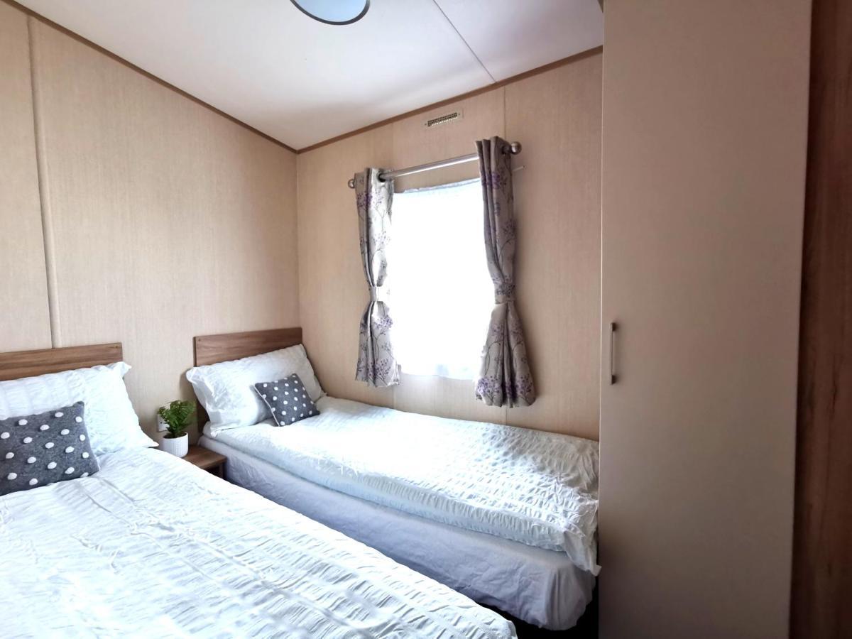 Snowdonia Sunbeach Holiday Sea And Mountain View Llwyngwril Exterior foto